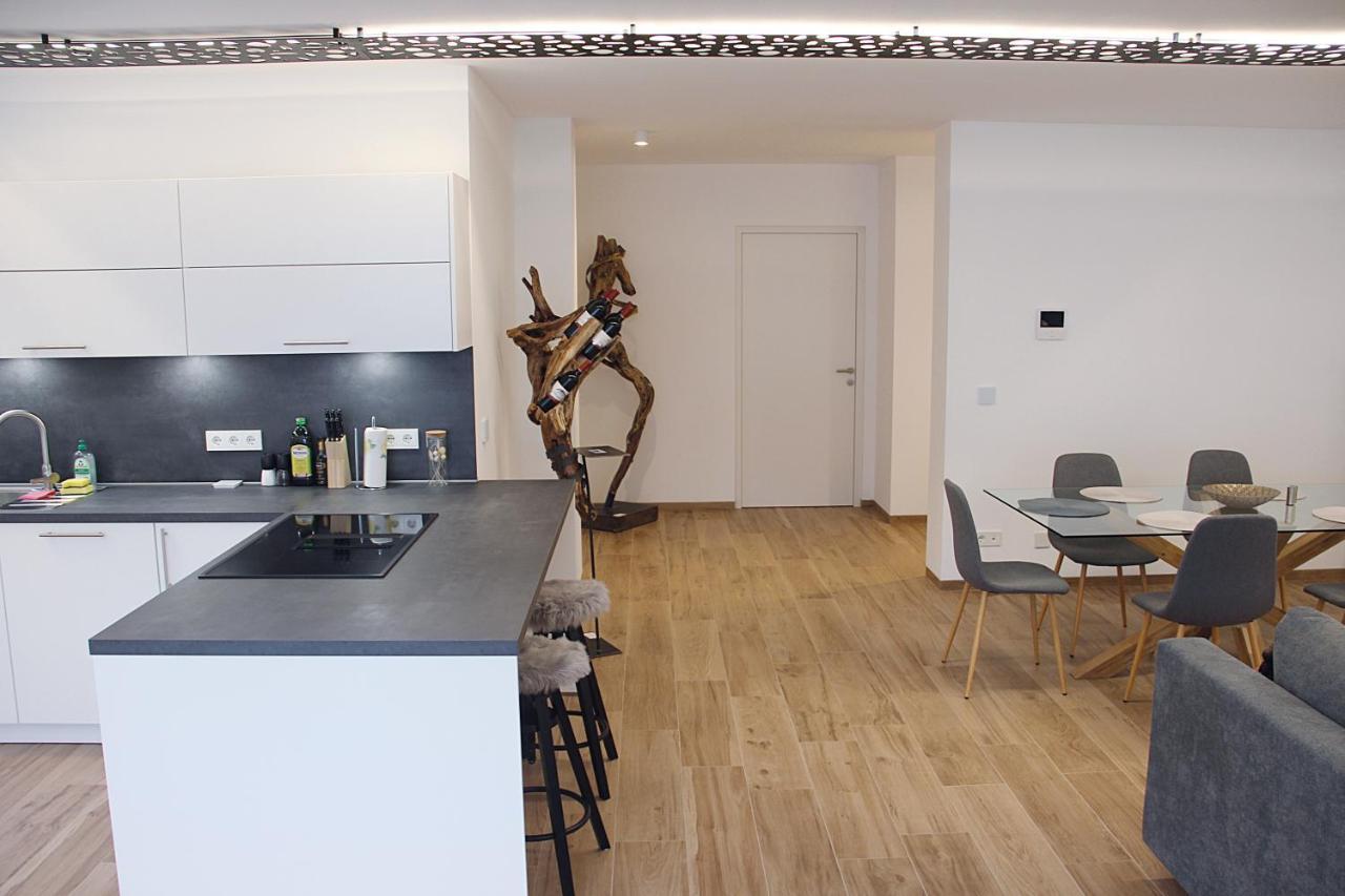 Laurentia Penthouse Apartment Merano Luaran gambar