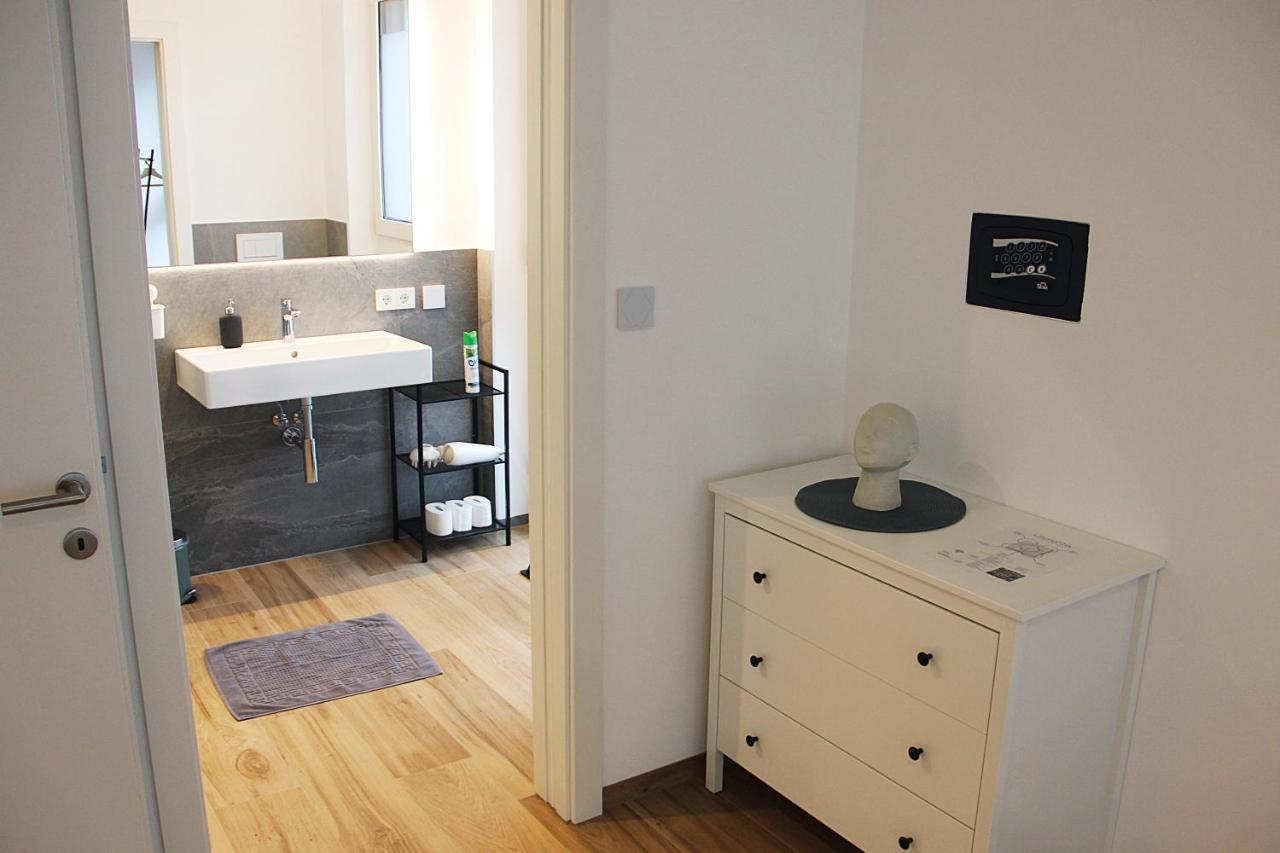 Laurentia Penthouse Apartment Merano Luaran gambar