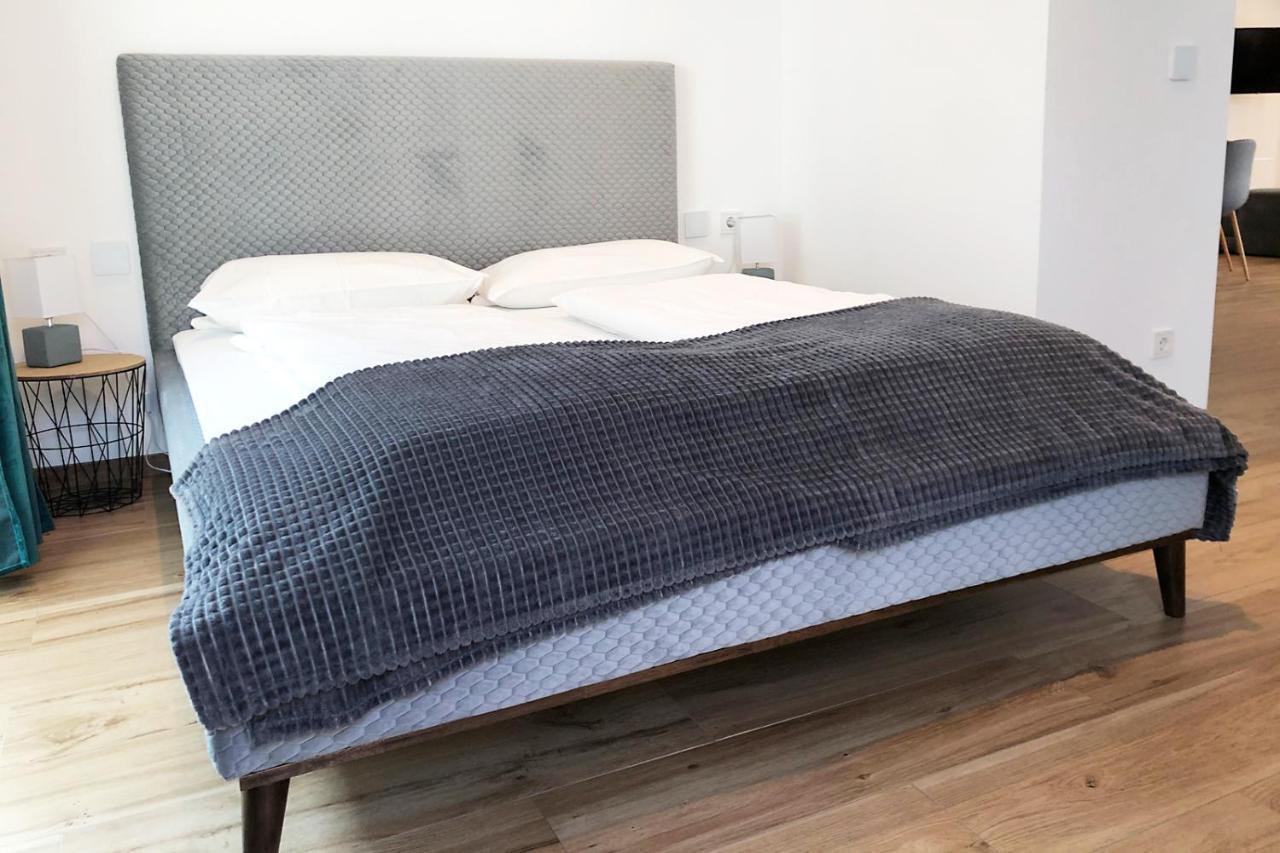 Laurentia Penthouse Apartment Merano Luaran gambar